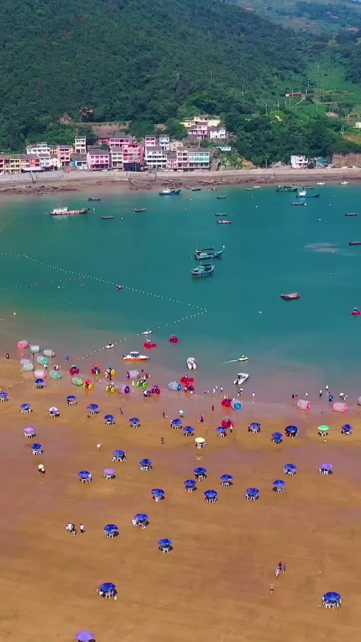 温州苍南月亮湾沙滩水质清澈风平浪静免门票你来过没啊