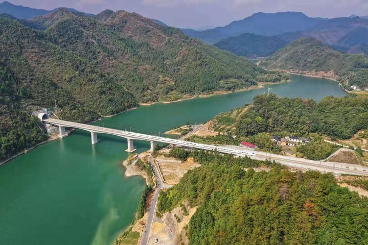 微信图片_20191005130757.jpg