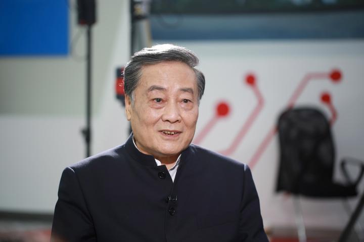 73岁的娃哈哈集团董事长宗庆后谈改革开放40年.jpg