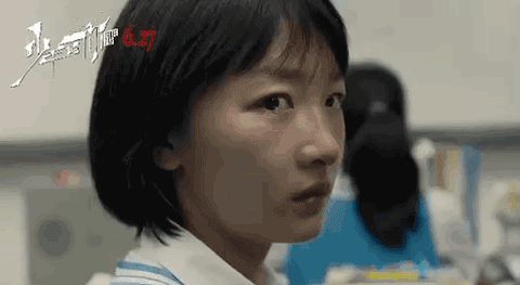 0078SpjWgy1g3bk5nrdrpg30dc07b4qp.gif