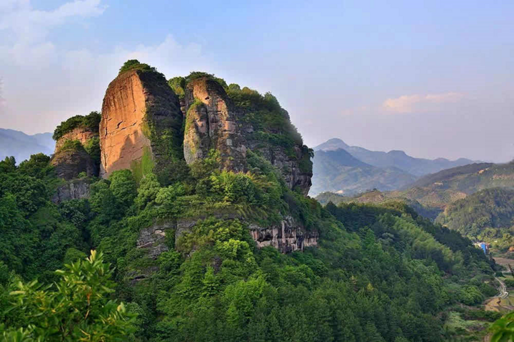 ▲东西岩景区