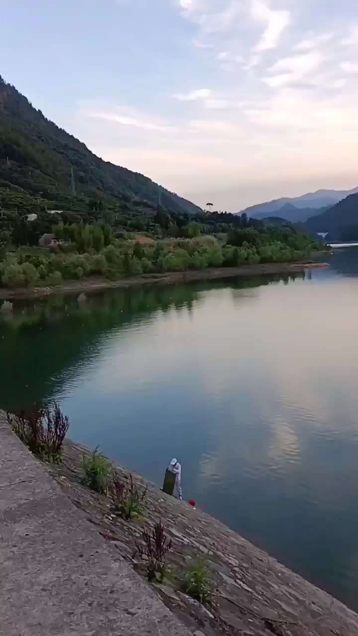 文化礼堂我的家乡下岸水库风景秀丽