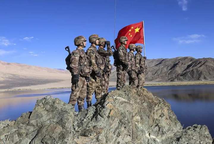 百年前百年后,吾辈青年,始终热血!