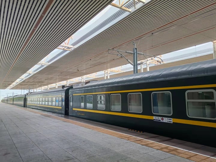 10月15日部分进出海南岛旅客列车恢复开行