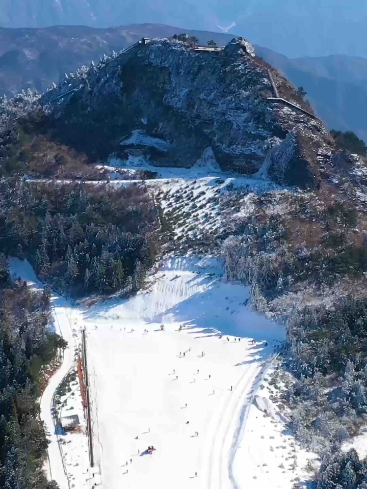 遂昌高坪北斗崖滑雪场图片