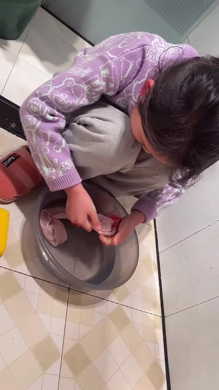 寒假随手拍自己动手洗袜子04