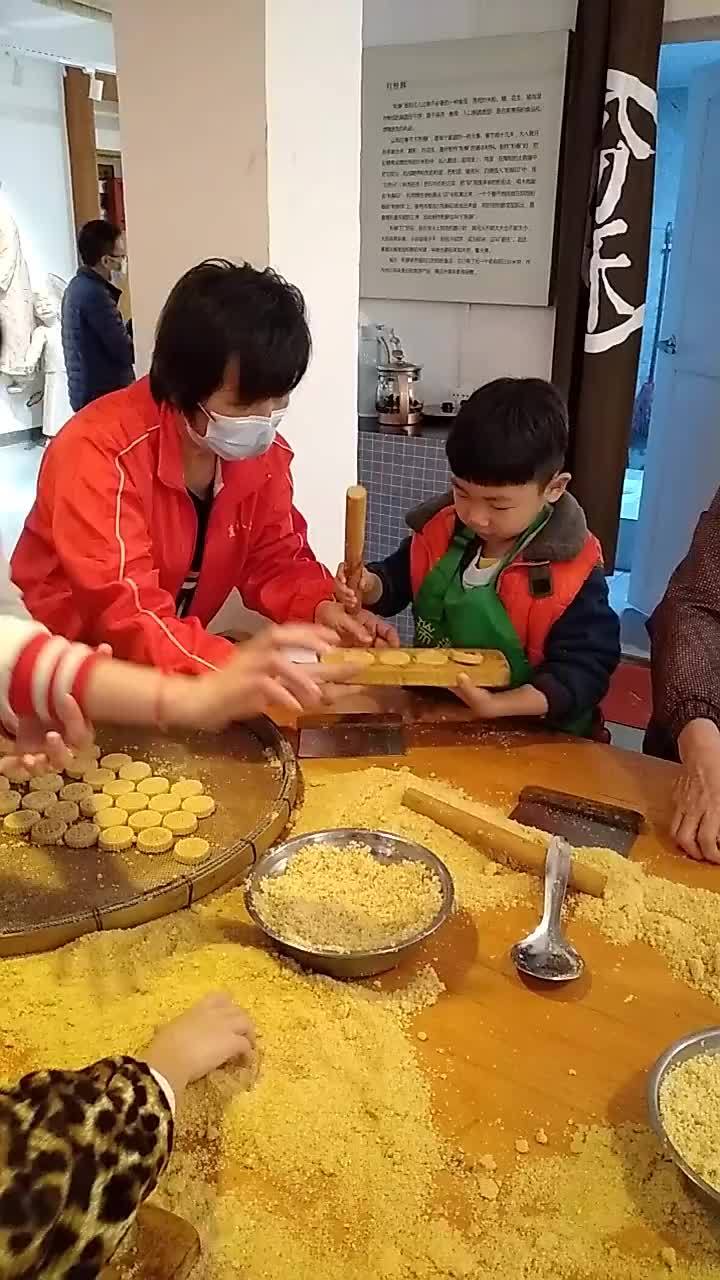 菊花园炒米饼图片