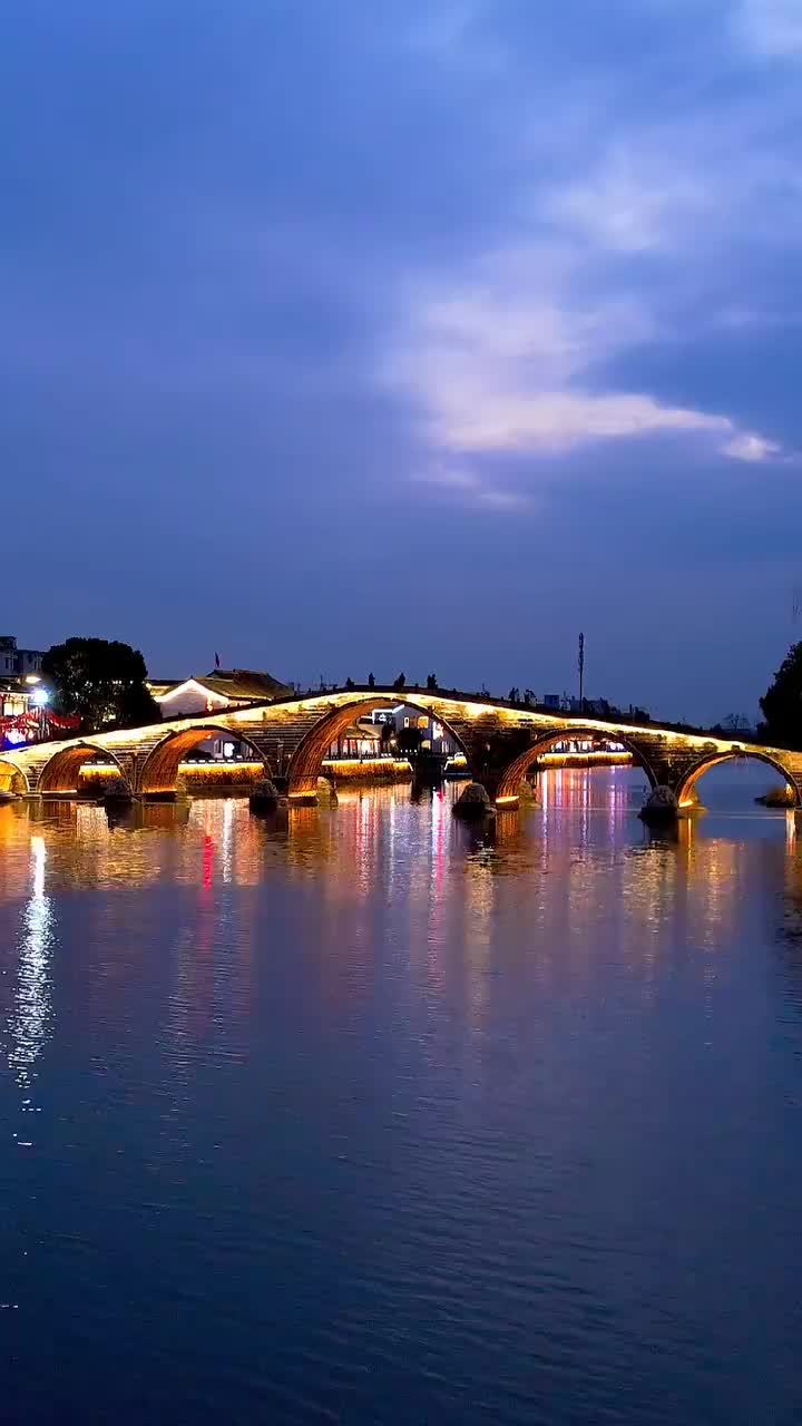 来看看塘栖古镇的夜景到底有多美