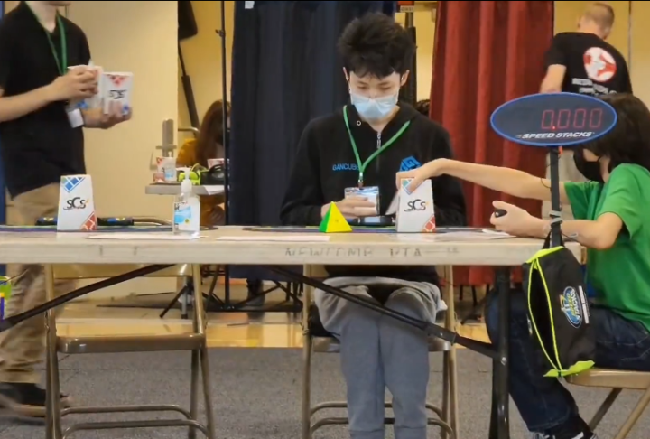 132秒还原魔方天目新闻专访冲上热搜的最强大脑孙叶芃