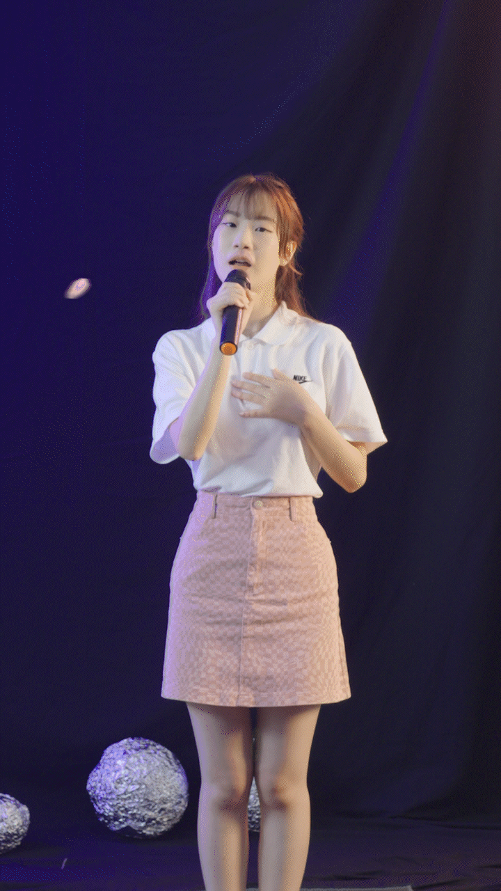 楼佳予动态海报.gif