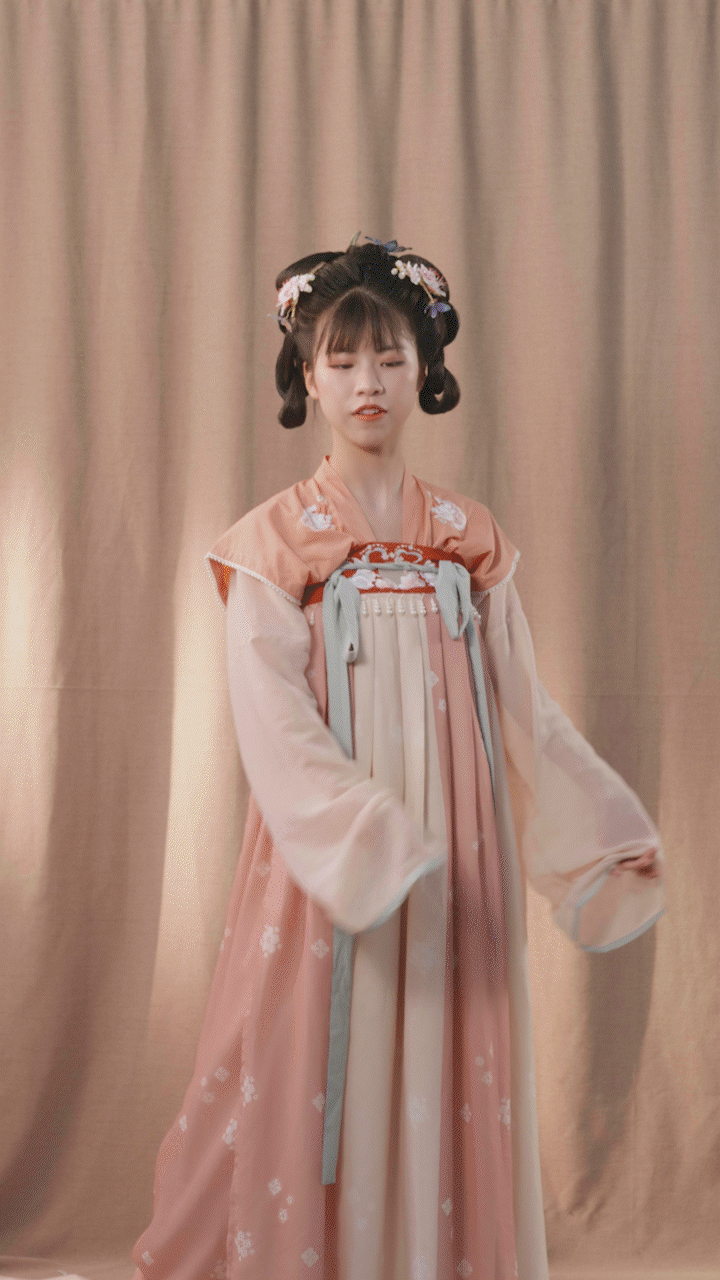 王睿思动态海报.gif