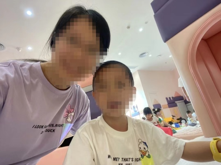母子合照.jpg