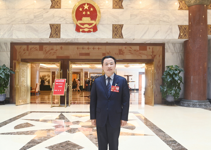 张天任.jpg