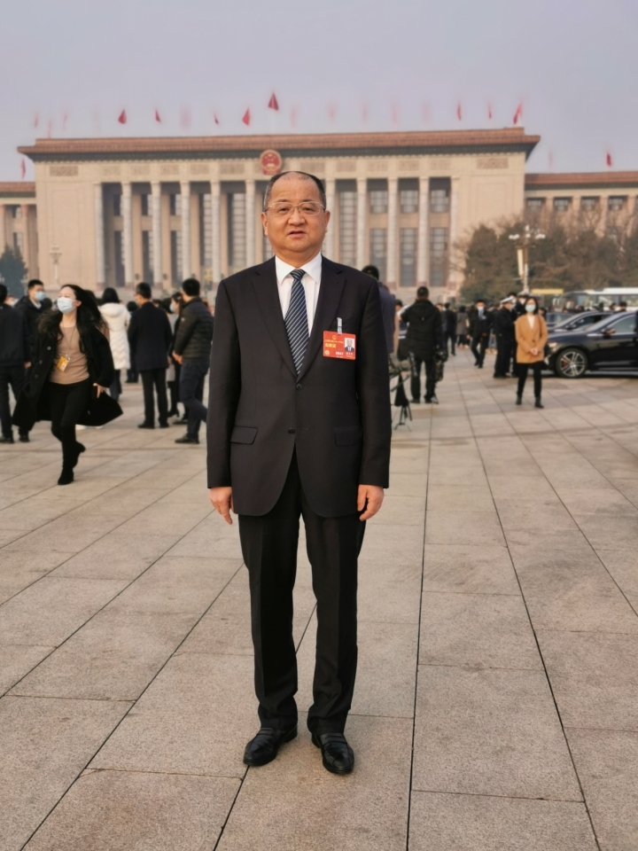 微信图片_20230305164026俞志宏.jpg