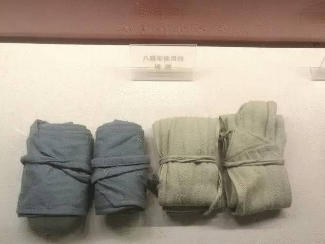 八路军使用过的绑腿.webp