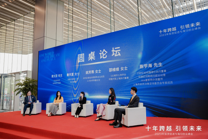 cee80cae8803d62eaef69d4479ae21a.jpg