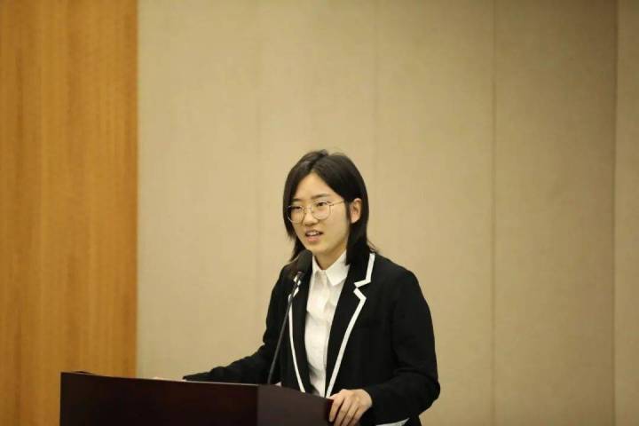 2020年，岑诺在湖州市赴杭城市综合推介会上做交流发言.jpeg