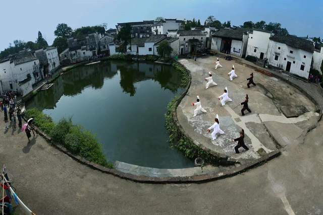 诸葛1.jpg