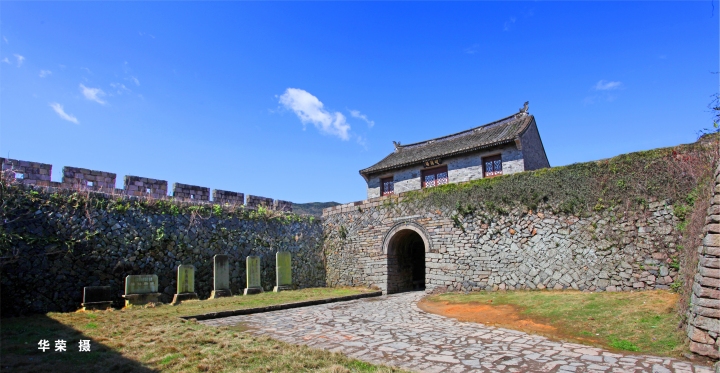 30-华荣.jpg