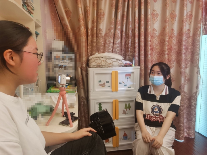 采访现场.jpg