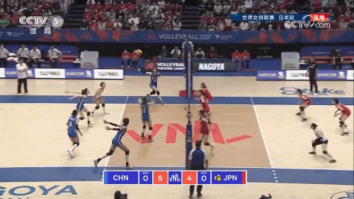 ed59ca41ly1hemd0detz1g20dw07ukjn.gif