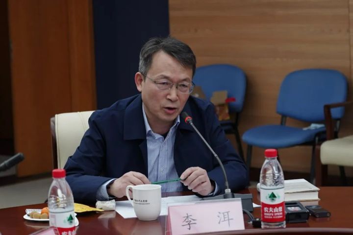李洱.jpg