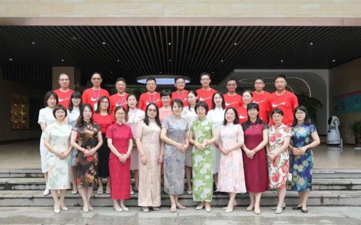 湖州市南浔锦绣实验学校.jpg