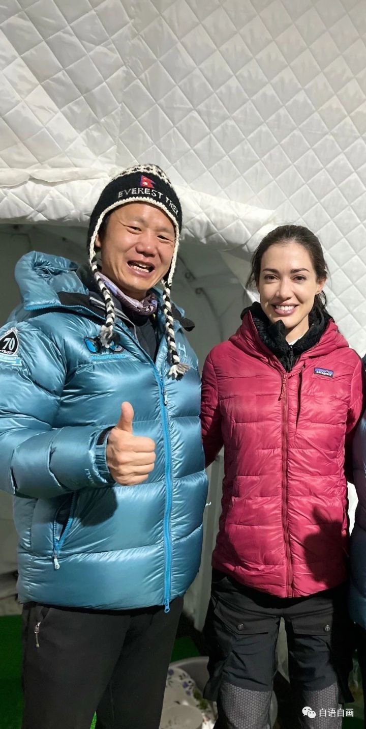 登山界朱莉”.jpg