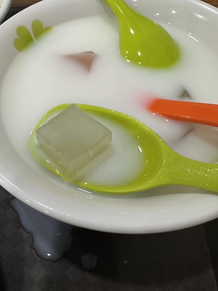 水晶糕.jpg