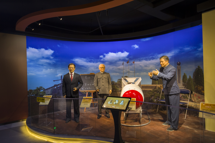 航天科普馆内“两弹一星”功勋及精神展区.png