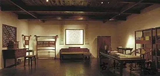 陈梦家 赵萝蕤伉俪收集的明式家具精品。.jpg
