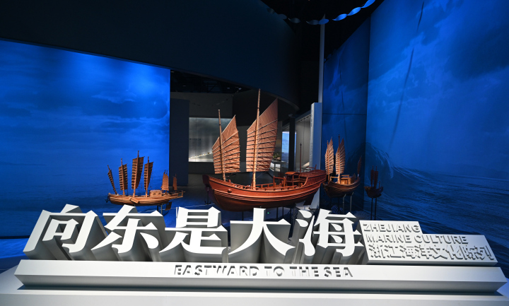 海洋馆内景1.jpg