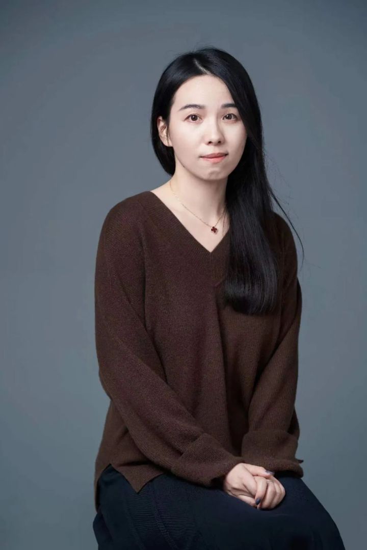 朱婧1.jpg