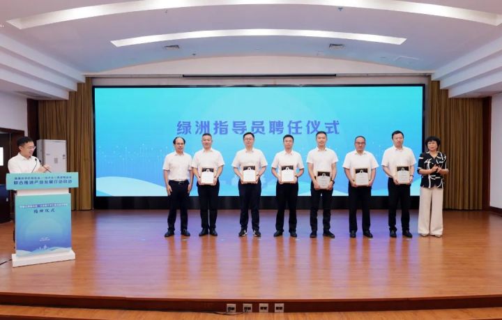 指导员2.JPG