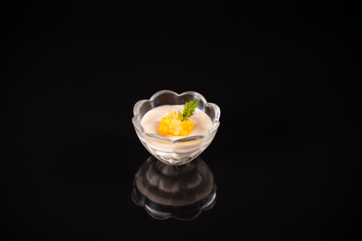 龙井茶奶油布丁.jpg