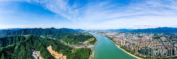 桐庐 富春江.jpg