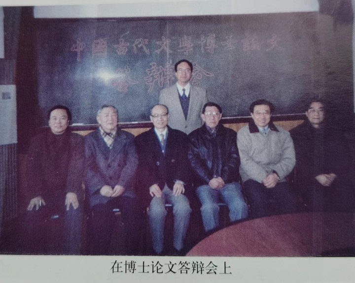 走来走去.jpg