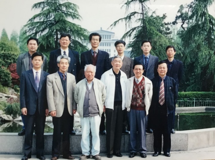 教研室合影.jpg